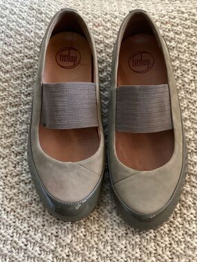 Fitflop Olive Green Mary Jane Elastic Strap Flats